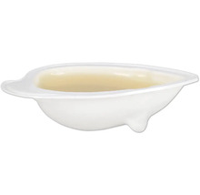 Einzelne Schale mit flüssigem Inhalt