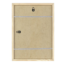 Dos d'un cadre photo en bois avec suspension