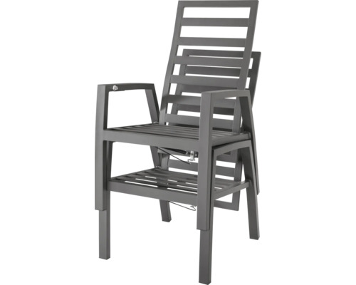 Chaise de jardin grise empilée avec accoudoirs