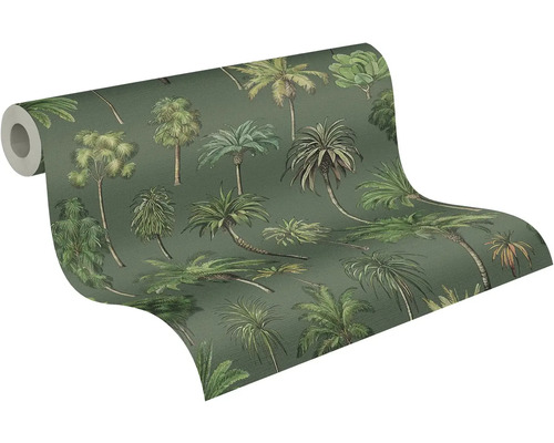 Rouleau de papier peint avec un motif de palmiers tropicaux dans différents tons de vert.