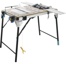 Wolfcraft Master Cut Multifunktionstisch mit Führungsschiene, klappbarem Untergestell und integriertem Geräteschalter.