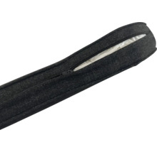 Gros plan d'un coussin avec fermeture éclair