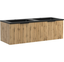 Waschtischunterschrank mit Holzlamellen in Eiche Optik und schwarzem Doppelwaschbecken.