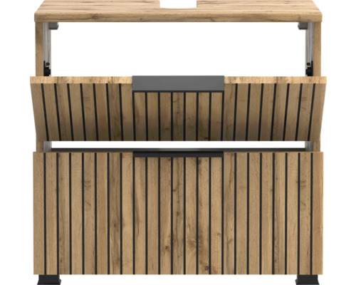 Waschtischunterschrank in Eiche-Optik mit Lamellen-Design und schwarzen Griffen, die obere Schublade ist leicht geöffnet.