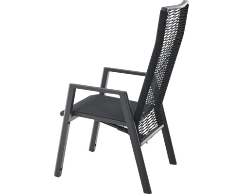 Chaise de jardin anthracite avec accoudoirs, dossier haut en corde tressée et assise rembourrée, structure en métal.