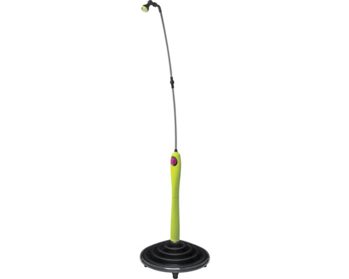 Douche de jardin avec base en plastique et pommeau de douche en métal.