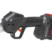 Sécateur à batterie pour le jardin