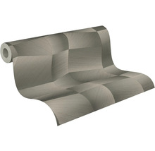 Rouleau de papier peint avec motif géométrique tridimensionnel gris, aspect métallique texturé.