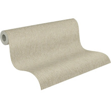Beige Vliestapete mit feiner Leinenstruktur, Rolle teilweise abgerollt.