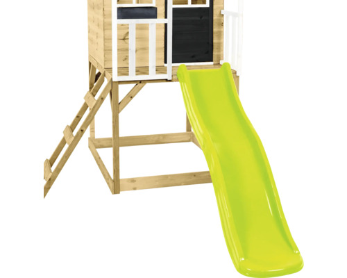 Spieltoren aus Holz mit Rutsche und Leiter