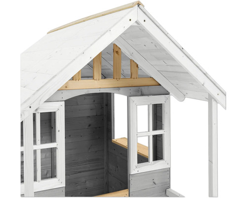 Vue détaillée d'une cabane de jeu en bois avec fenêtres et structure de toit