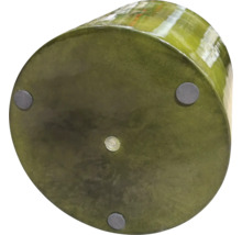 Dessous d'un pot de fleurs rond avec pieds