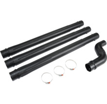 Set Makita avec trois tubes de rallonge, un tube coudé et trois colliers de serrage métalliques pour souffleur de feuilles.