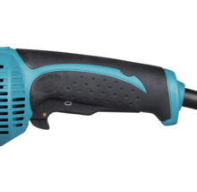 Poignée ergonomique d'un outil électrique en cyan et noir avec surfaces de préhension structurées et interrupteur de déclenchement.