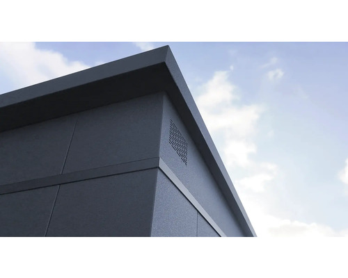 Außenansicht eines modernen Gartenhauses mit Belüftung