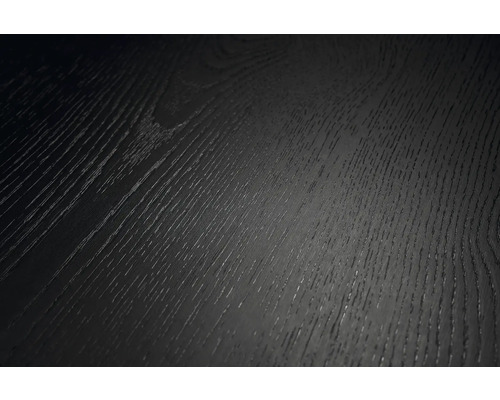 Nahaufnahme einer dunklen Holzoberfläche mit ausgeprägter Maserung und Struktur.