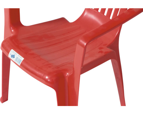 Chaise pour enfant rouge empilable en plastique avec accoudoirs et label de sécurité certifiée.
