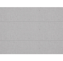 Wandpaneele in Betonoptik mit fein strukturierter Oberfläche und horizontalen Fugen.