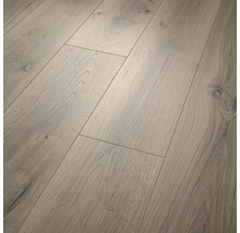 Revêtement de sol stratifié décor chêne, veinage structuré et chanfrein en V.