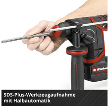 Perforateur Einhell avec mandrin SDS-Plus lors de l'insertion d'un foret.