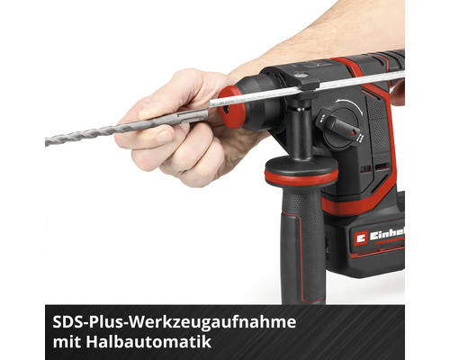 Perforateur Einhell avec mandrin SDS-Plus lors de l'insertion d'un foret.