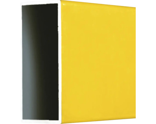 Profilé creux rectangulaire en aluminium avec revêtement jaune.