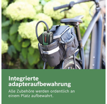 Pompe à air Bosch sans fil dans une sacoche de vélo avec rangement intégré pour les accessoires.