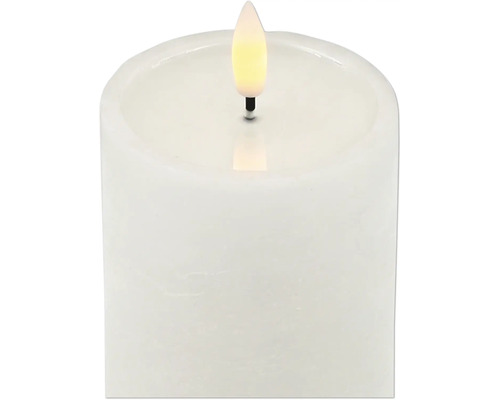 Weiße LED-Echtwachskerze in Zylinderform mit künstlicher Flamme.