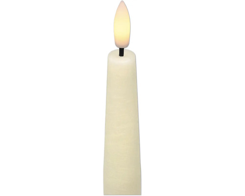 Cremefarbene LED-Stabkerze mit warmweiß leuchtender Flamme in Tropfenform.