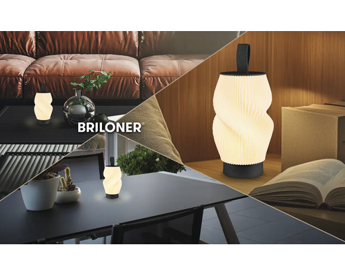 Tragbare LED-Tischleuchte von Briloner mit gedrehtem Schirm und Griff in Wohnräumen auf Sofa, Tisch und Schreibtisch. Briloner Logo.