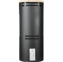 Vue arrière d'un poêle à bois cylindrique en métal noir avec des fentes d'aération et une étiquette de produit.