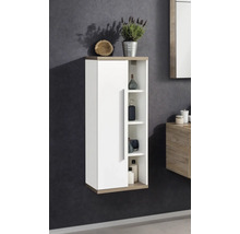 Armoire de toilette suspendue moderne avec porte blanche, longue poignée et quatre étagères latérales ouvertes, cadre aspect bois.