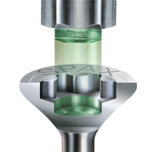 Empreinte SPAX T-STAR plus pour un ajustement optimal de l'embout dans la tête de vis.