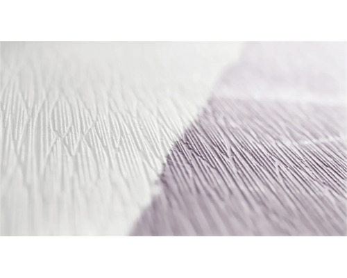 Gros plan d'un papier peint structuré avec un motif linéaire et une surface gaufrée.