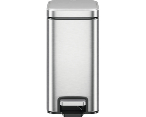 Poubelle à pédale rectangulaire en acier inoxydable mat avec pédale et couvercle fermé.