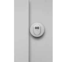 Rosace de sécurité ronde avec protection de cylindre en acier inoxydable sur une porte.