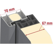 Querschnitt eines Fensterprofils mit den Maßen 70 Millimeter und 67 Millimeter.