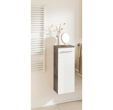 Meuble de salle de bain suspendu moderne avec façade blanche et corps en bois sombre dans une salle de bain lumineuse et ordonnée.