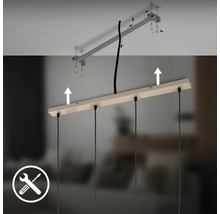 Illustration du montage au plafond d'une suspension à plusieurs lampes avec instructions de montage.