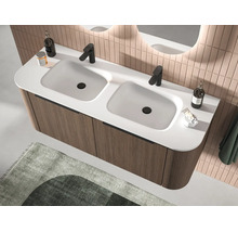 Meuble double vasque avec plan de toilette blanc, deux vasques et sous-meuble en bois foncé à lattes verticales et robinetterie noire.