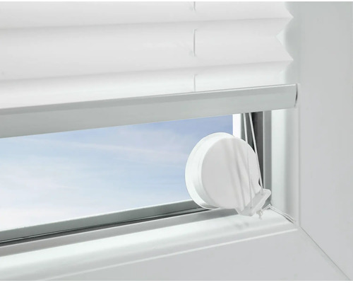 Plissee mit Saugnapf-Befestigung am Fenster, Montage ohne Bohren.