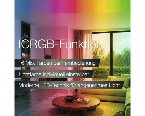 Wohnzimmer mit iCRGB LED-Beleuchtung. Sechzehn Millionen Lichtfarben per Fernbedienung einstellbar. Moderne LED-Technik für verschiedene Lichtszenen.