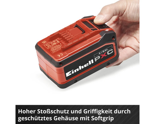 Einhell PXC Akku 4 bis 6 Amperestunden in Rot und Schwarz, stoßfestes Gehäuse mit Softgrip für gute Griffigkeit, gehalten in einer Hand.