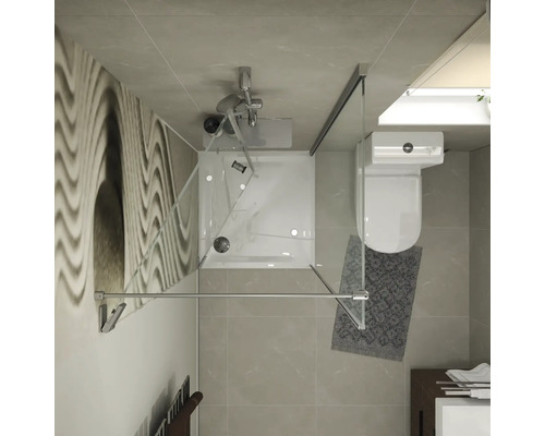 Vogelperspektive eines modernen Badezimmers mit quadratischer Duschkabine aus Glas, Duschwanne, Wandarmatur, Toilette und Fliesenboden.