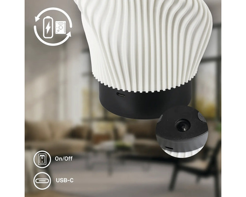 Wiederaufladbare LED Tischleuchte mit USB C Anschluss und Ein Ausschalter in einer modernen Wohnumgebung