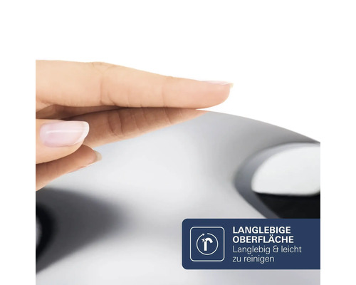 Une main touche une surface de produit durable et facile à nettoyer.