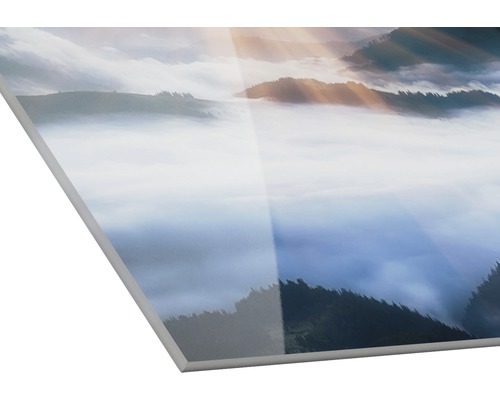 Acrylglasbild mit Bergmotiv und Nebel