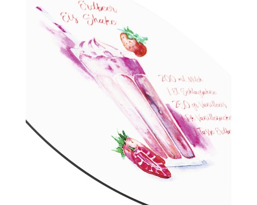 Gros plan d''une table avec une recette de milkshake aux fraises