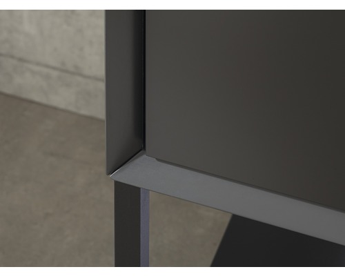 Gros plan d''un meuble de salle de bains avec meuble sous-lavabo