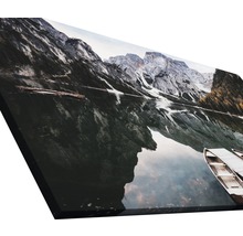 Tableau sur toile avec motif de lac de montagne et vue sur le bateau